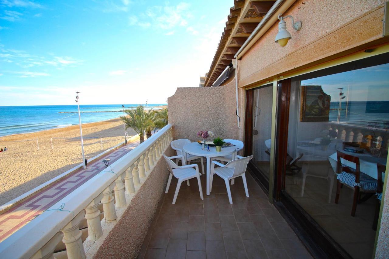 Apartamento Mistral Beach Ел Кампело Екстериор снимка